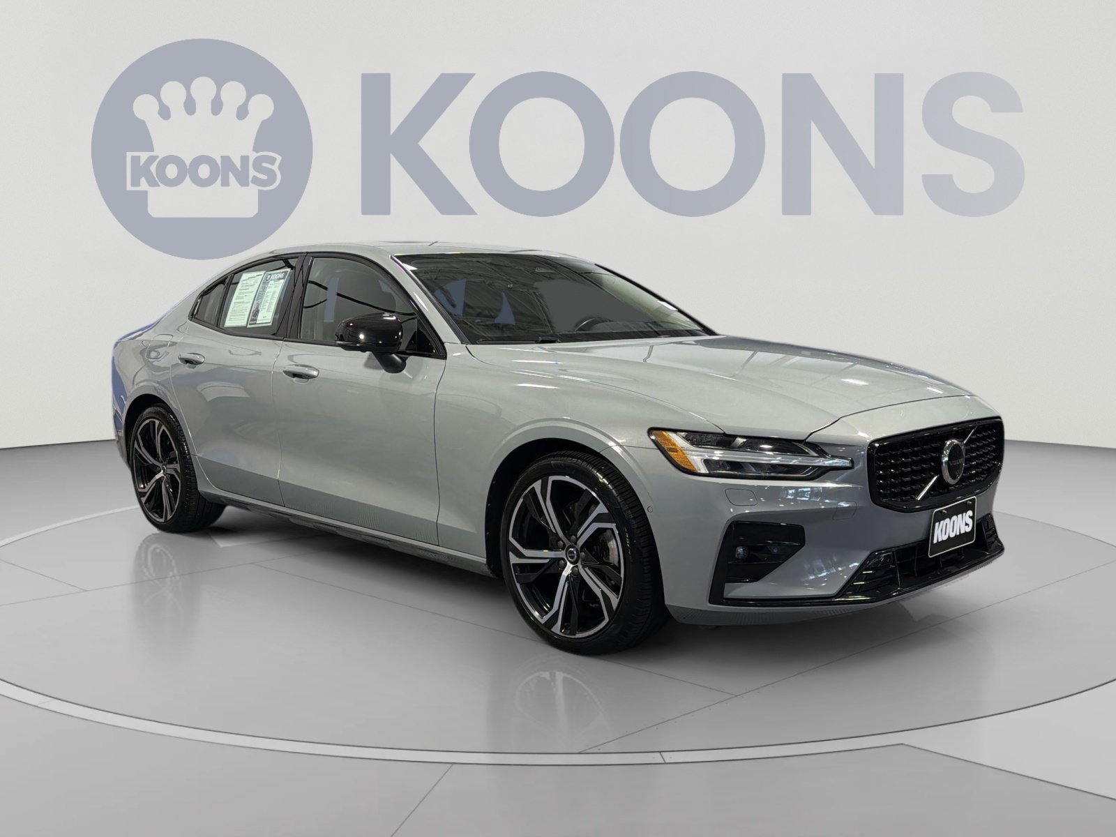 Used 2024 Volvo S60 B5 Plus AWD/4WD image 7
