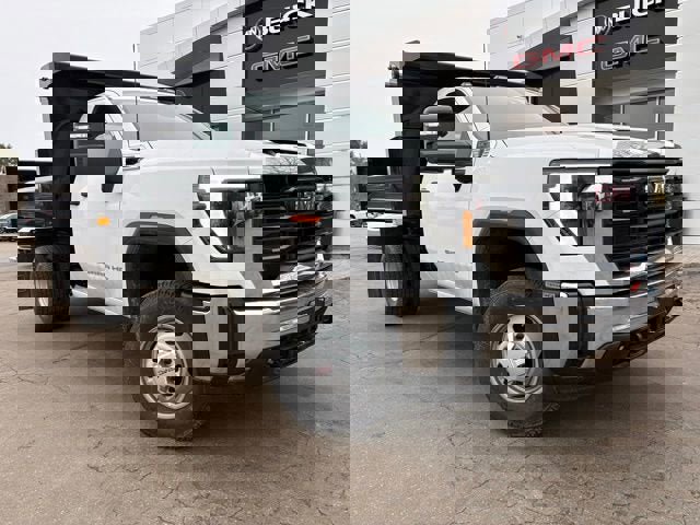 New 2026 GMC Sierra 3500 Pro w/ Convenience Package image 3