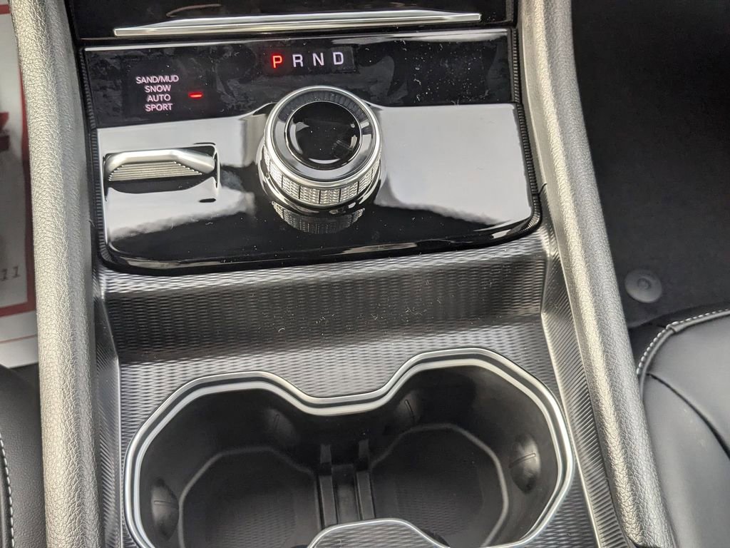 New 2025 Jeep Grand Cherokee L Limited w/ Trailer Tow Package image 26