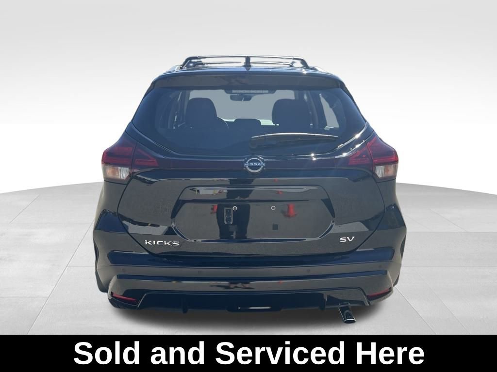 Certified 2024 Nissan Kicks SV w/ Interior Electronics Package image 4