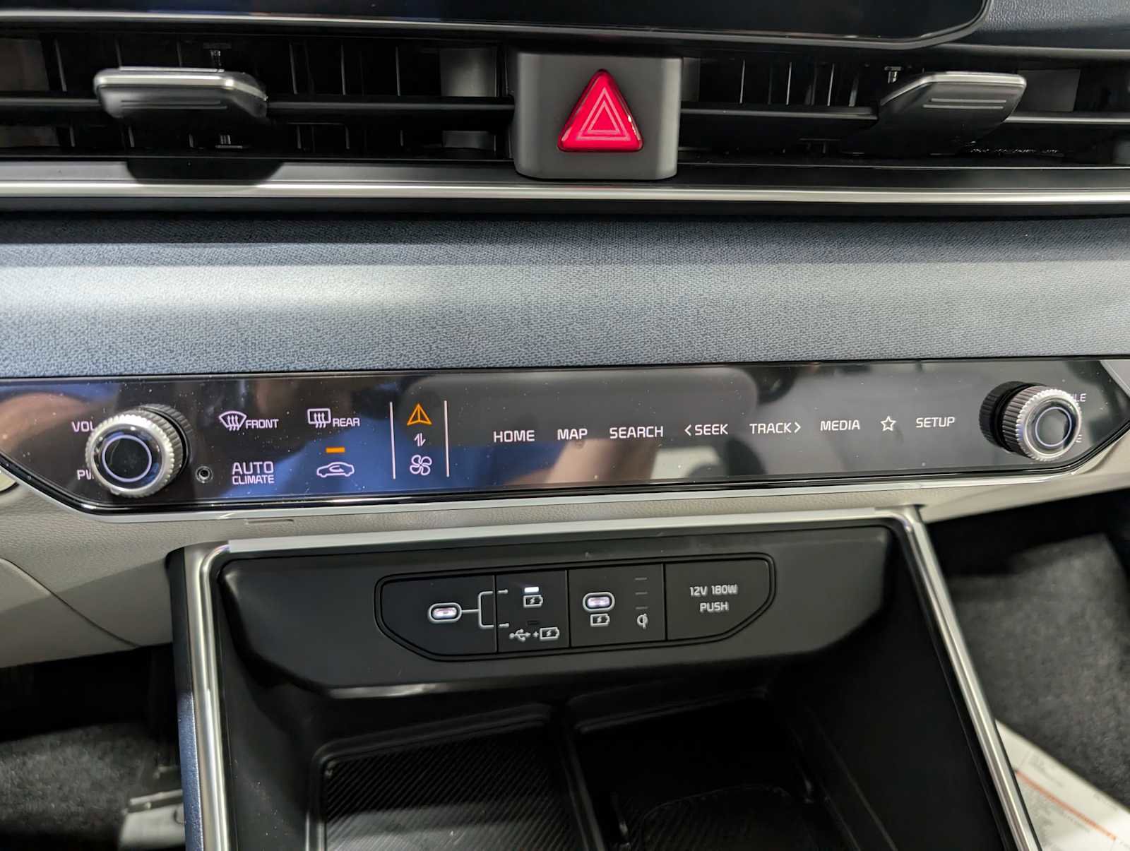 New 2026 Kia Carnival SX image 33