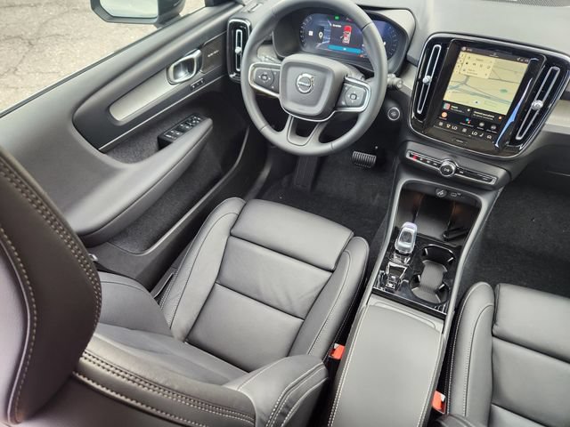New 2026 Volvo XC40 B5 Ultra w/ Climate Package AWD/4WD image 10