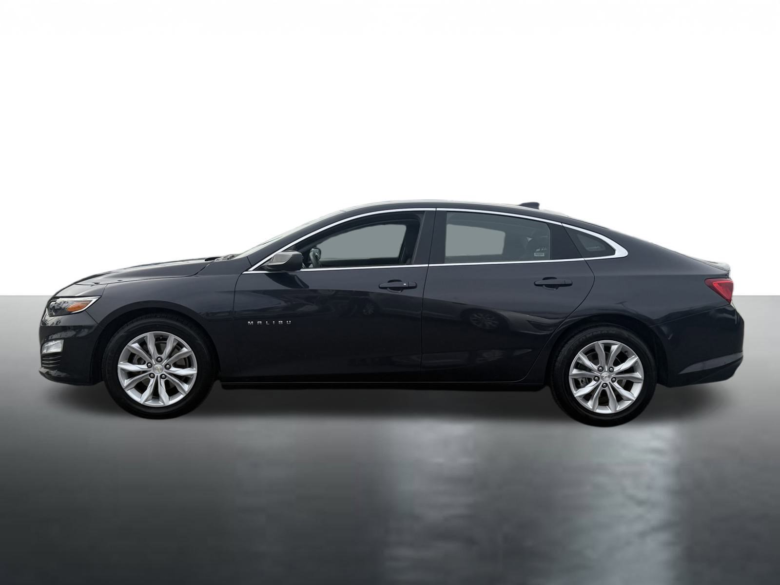 Used 2023 Chevrolet Malibu LT image 5