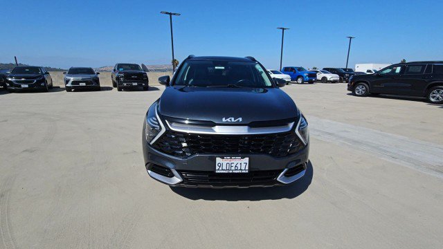 Used 2024 Kia Sportage EX w/ EX Premium Package AWD/4WD image 3
