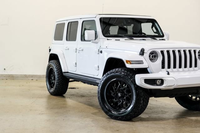 Used 2021 Jeep Wrangler Unlimited Sahara w/ Cold Weather Group image 21