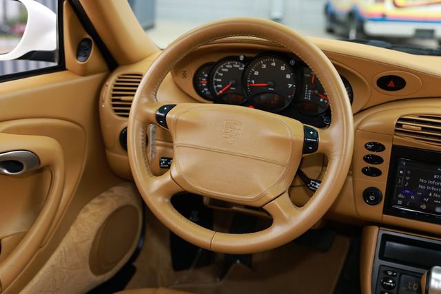 Used 2001 Porsche 911 Carrera 4 AWD/4WD image 34