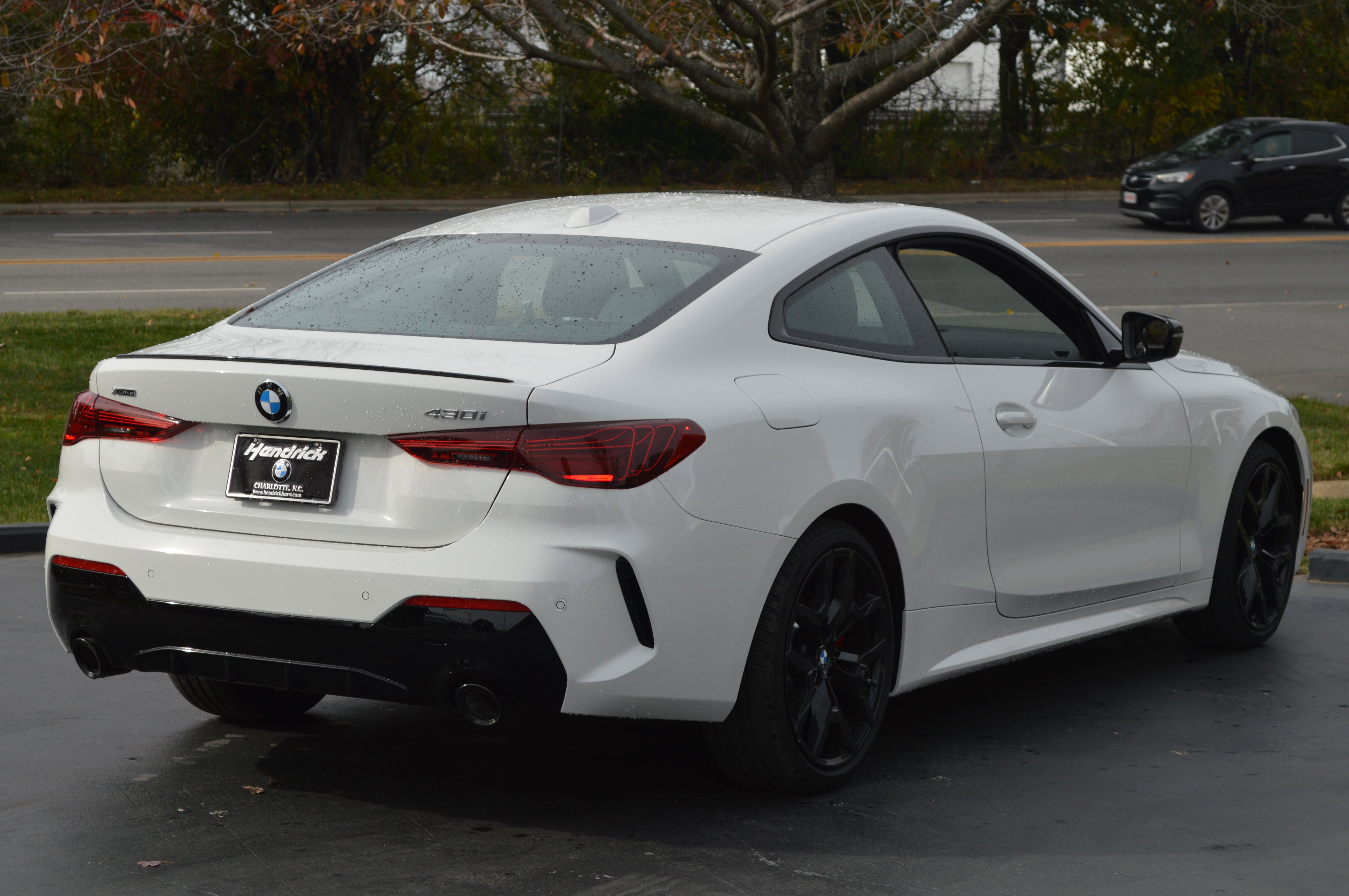 Used 2026 BMW 430i xDrive Coupe w/ M Sport Package image 11