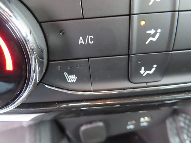 Used 2025 Chevrolet TrailBlazer ACTIV w/ Driver Confidence Package AWD/4WD image 32