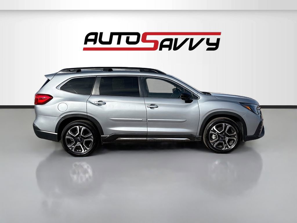 Used 2024 Subaru Ascent Touring image 8