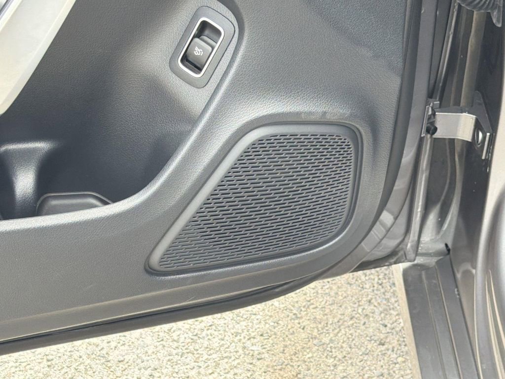 Used 2023 Mercedes-Benz CLA 250 image 20