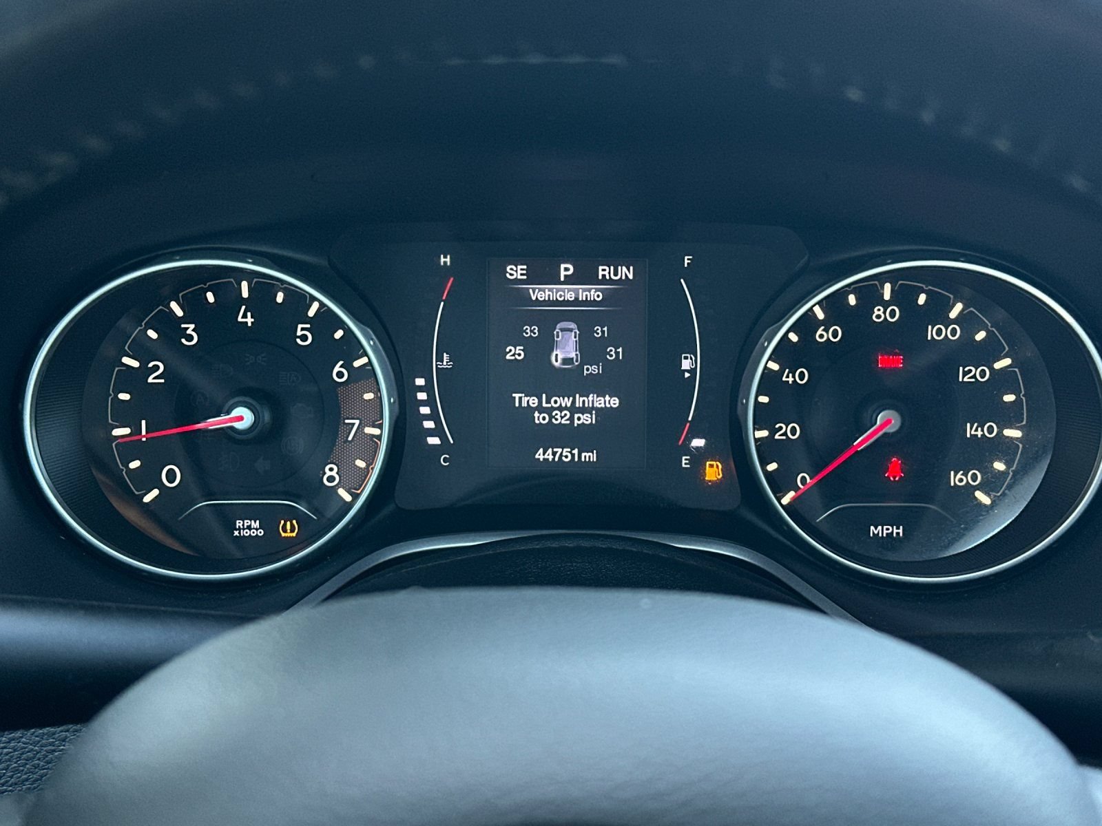 Used 2019 Jeep Compass Latitude FWD image 23