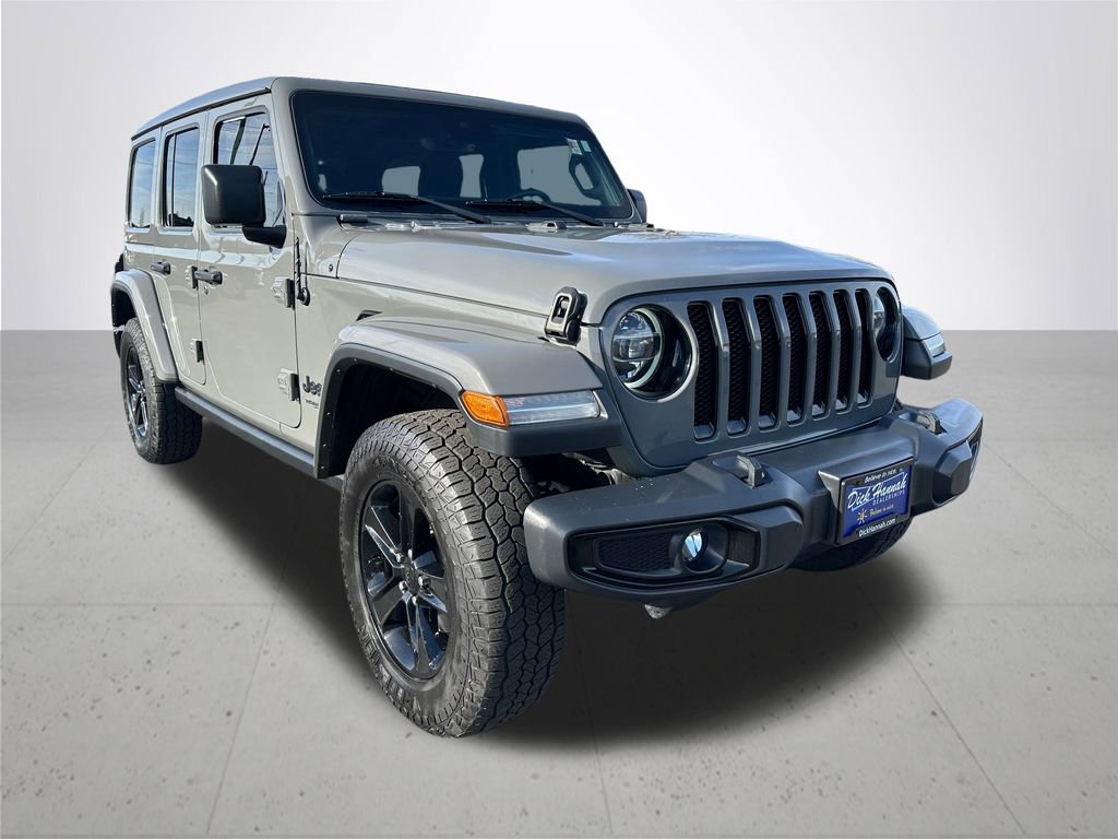 Used 2019 Jeep Wrangler Unlimited Sahara image 5