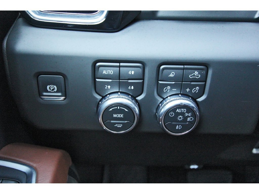 Used 2025 GMC Sierra 2500 Denali Ultimate AWD/4WD image 24
