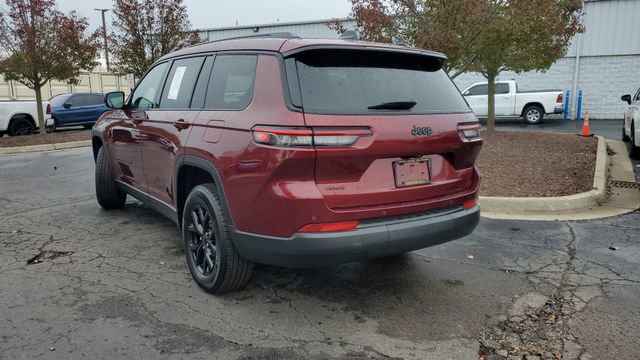 Certified 2024 Jeep Grand Cherokee L Altitude image 2