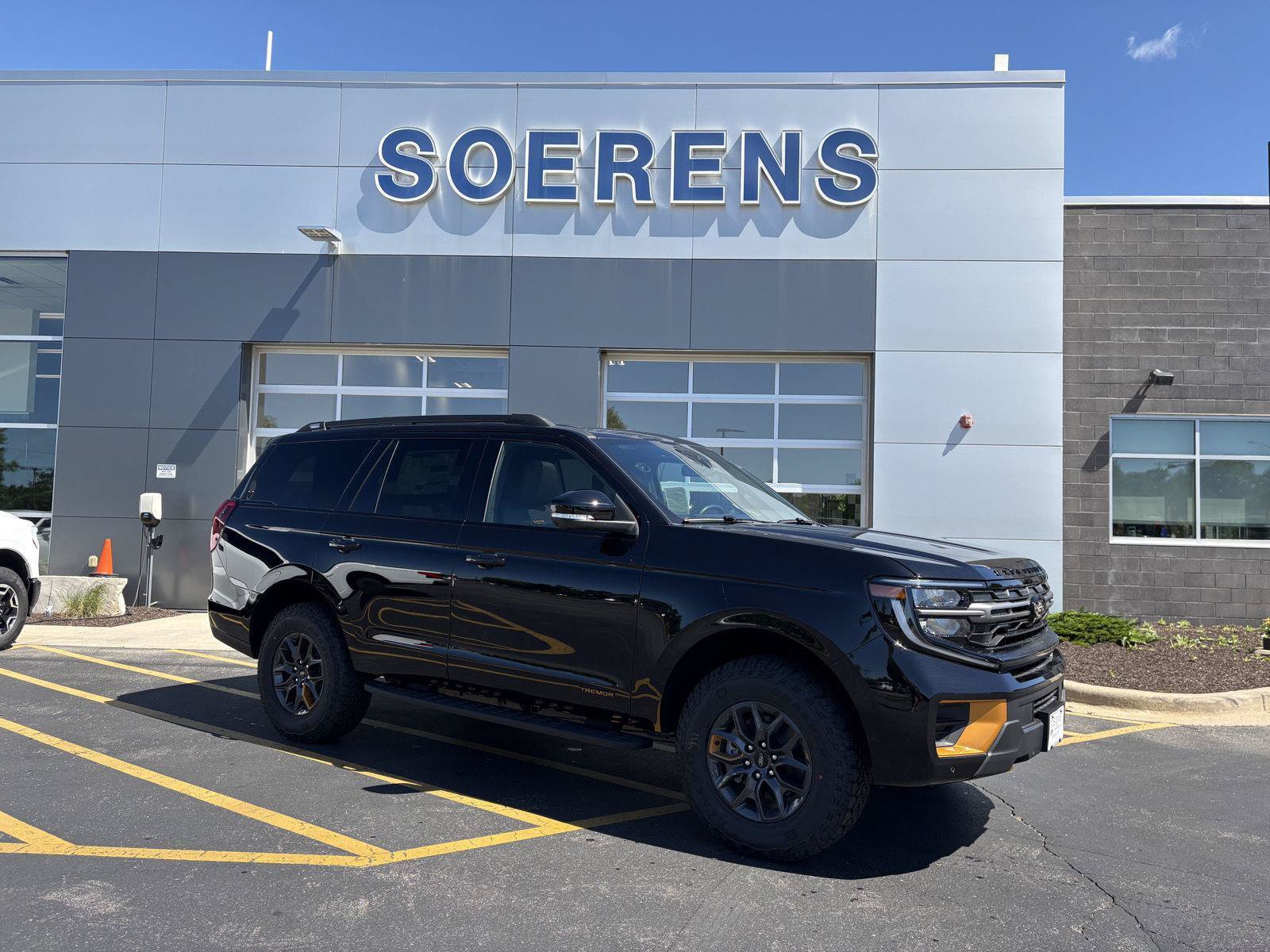 New 2026 Ford Expedition Tremor AWD/4WD image 1