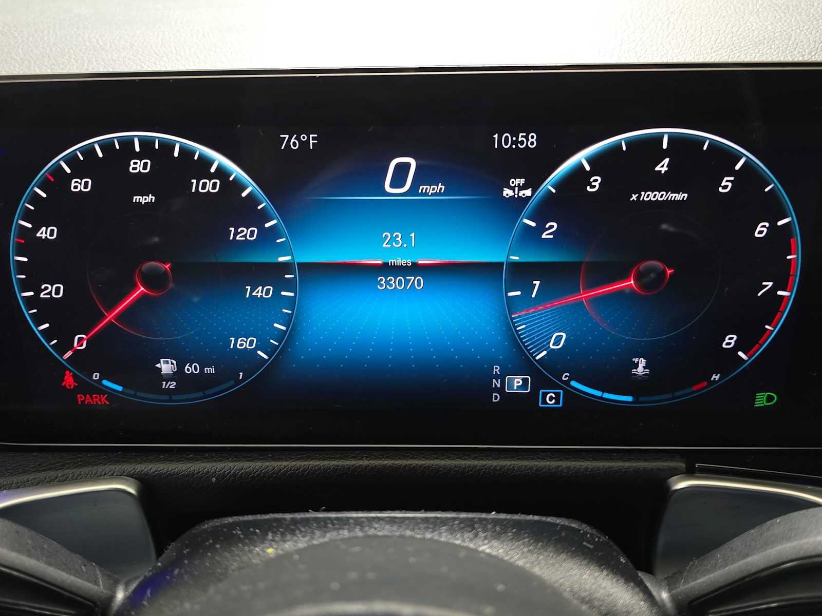 Used 2023 Mercedes-Benz GLB 250 4MATIC image 27