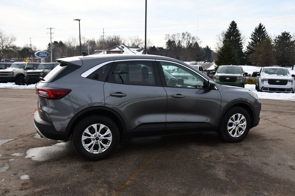 Used 2023 Ford Escape Active image 7