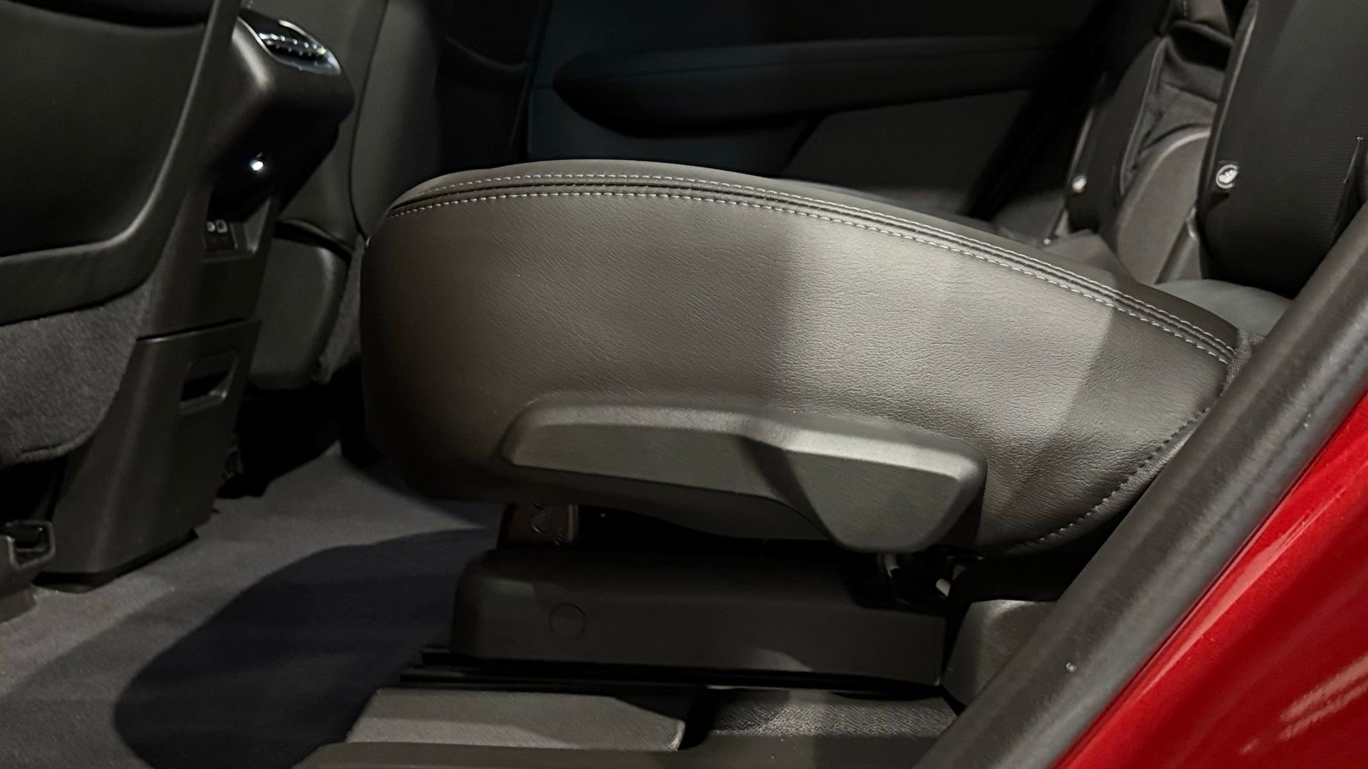 Used 2023 Cadillac XT6 Sport image 46