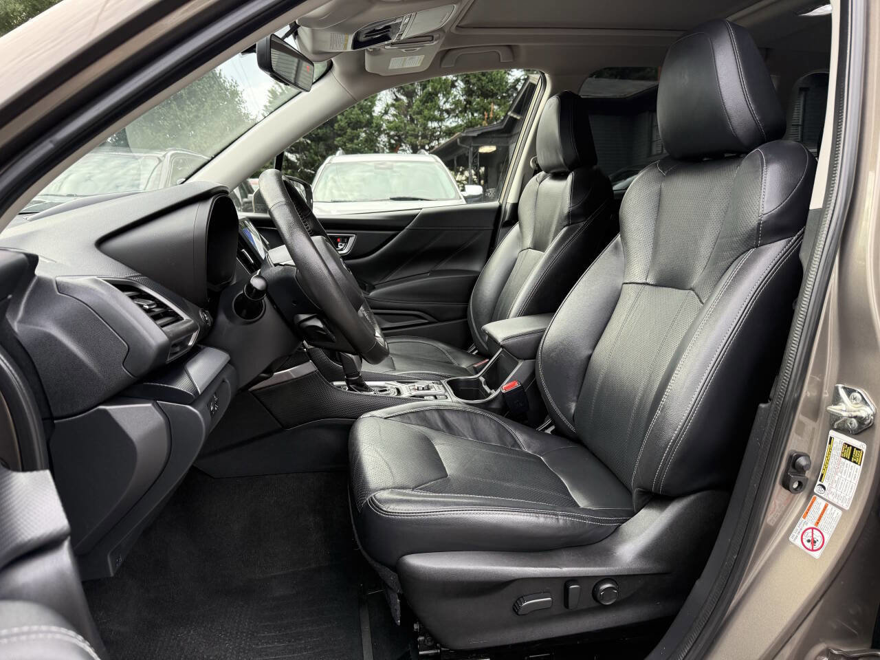 Used 2019 Subaru Forester Limited image 8