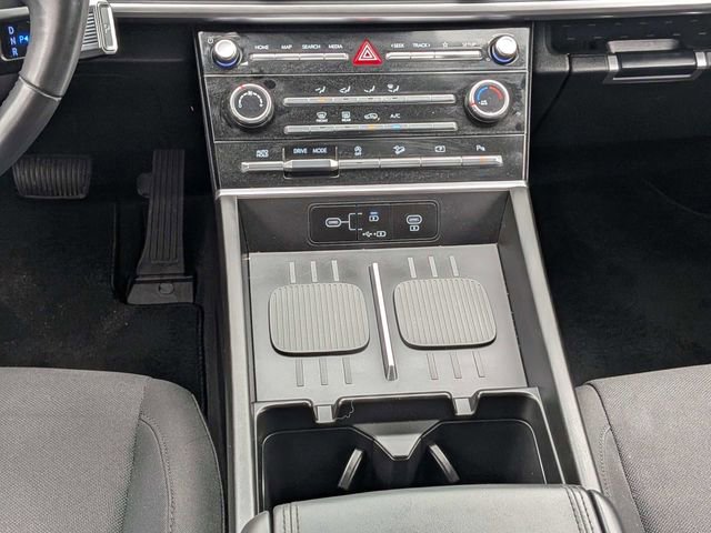 Used 2024 Hyundai Santa Fe SE image 19
