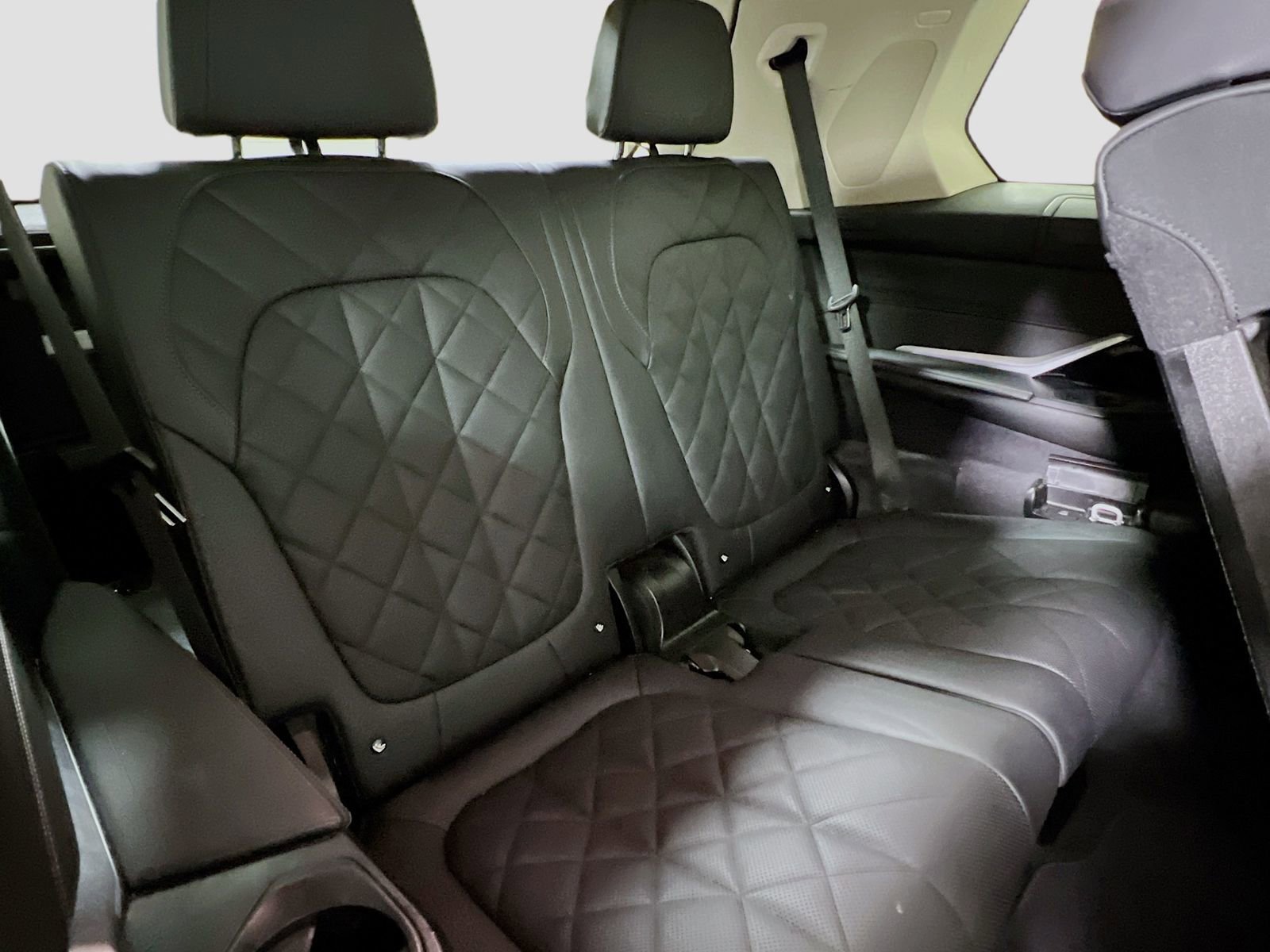 Used 2024 BMW X7 xDrive40i image 29