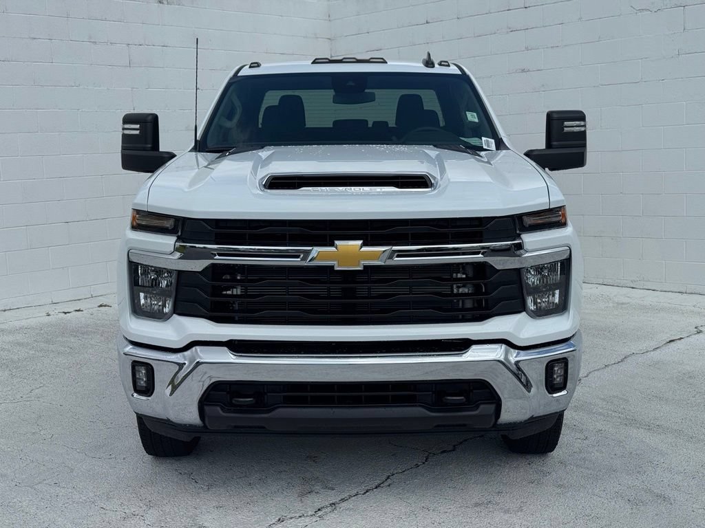 Used 2026 Chevrolet Silverado 3500 LT w/ Convenience Package AWD/4WD image 7