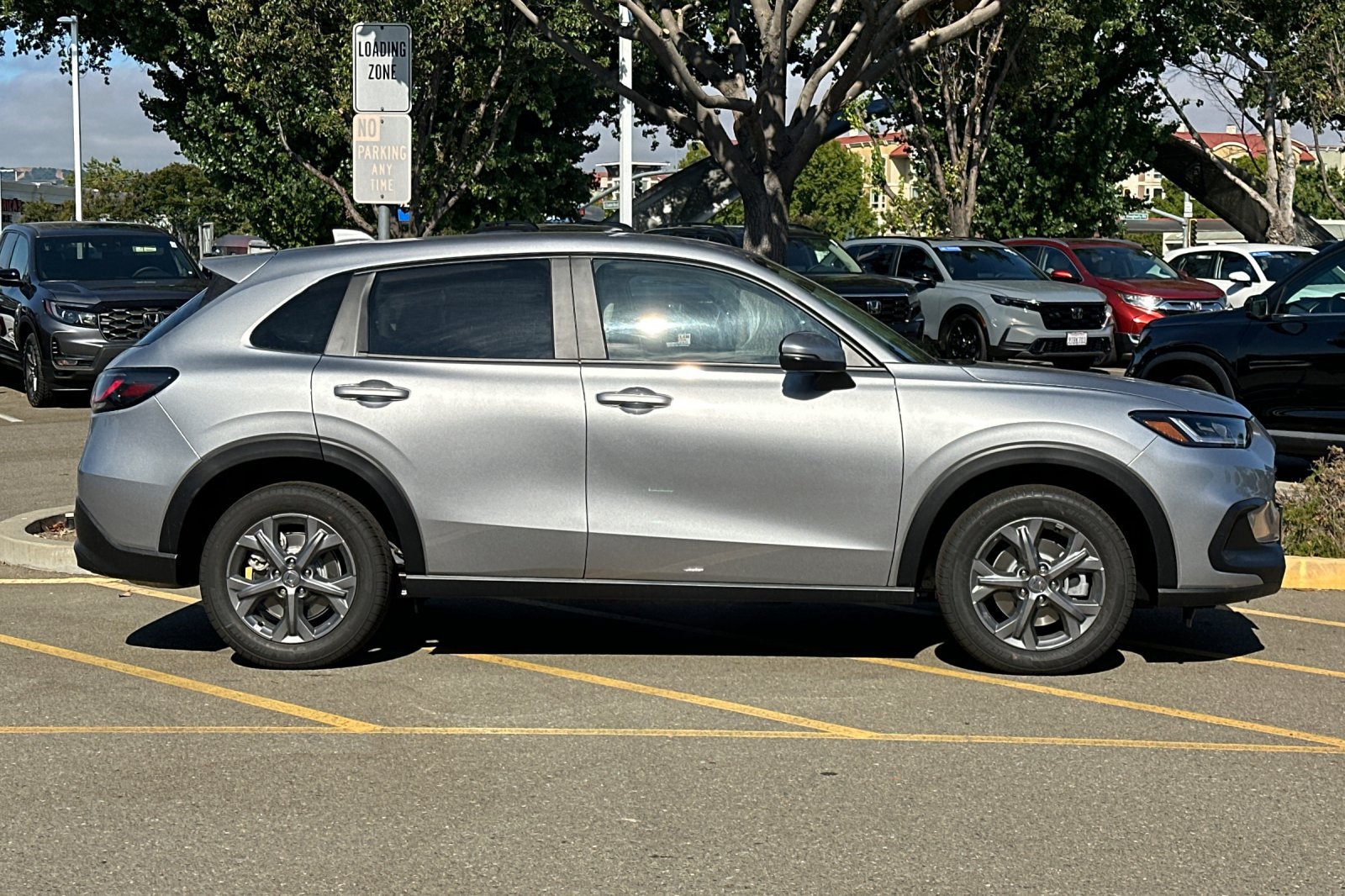 Used 2026 Honda HR-V LX image 3
