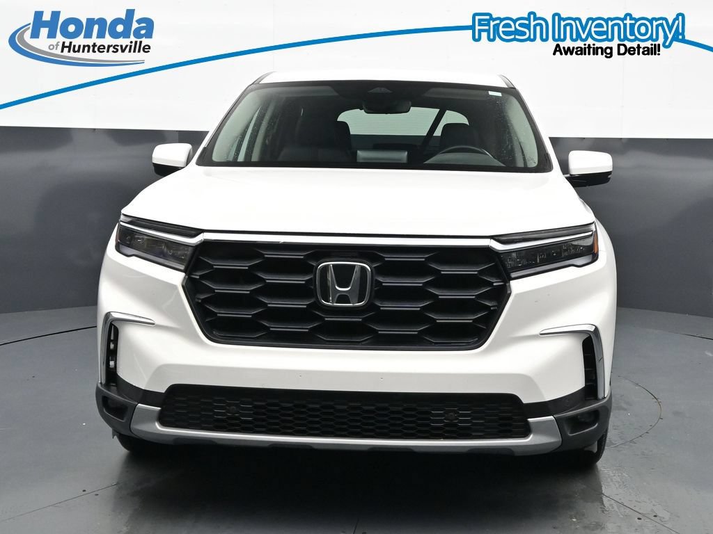 Used 2025 Honda Pilot EX-L image 3