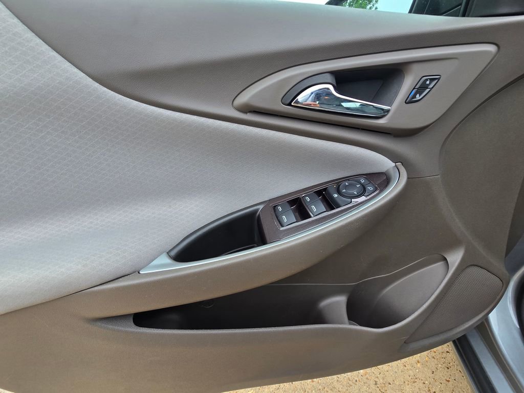 Used 2023 Chevrolet Malibu LS w/ Driver Confidence Package image 14
