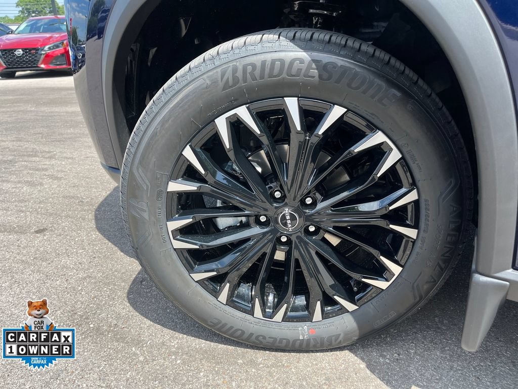 Certified 2026 Nissan Rogue Dark Armor FWD image 29