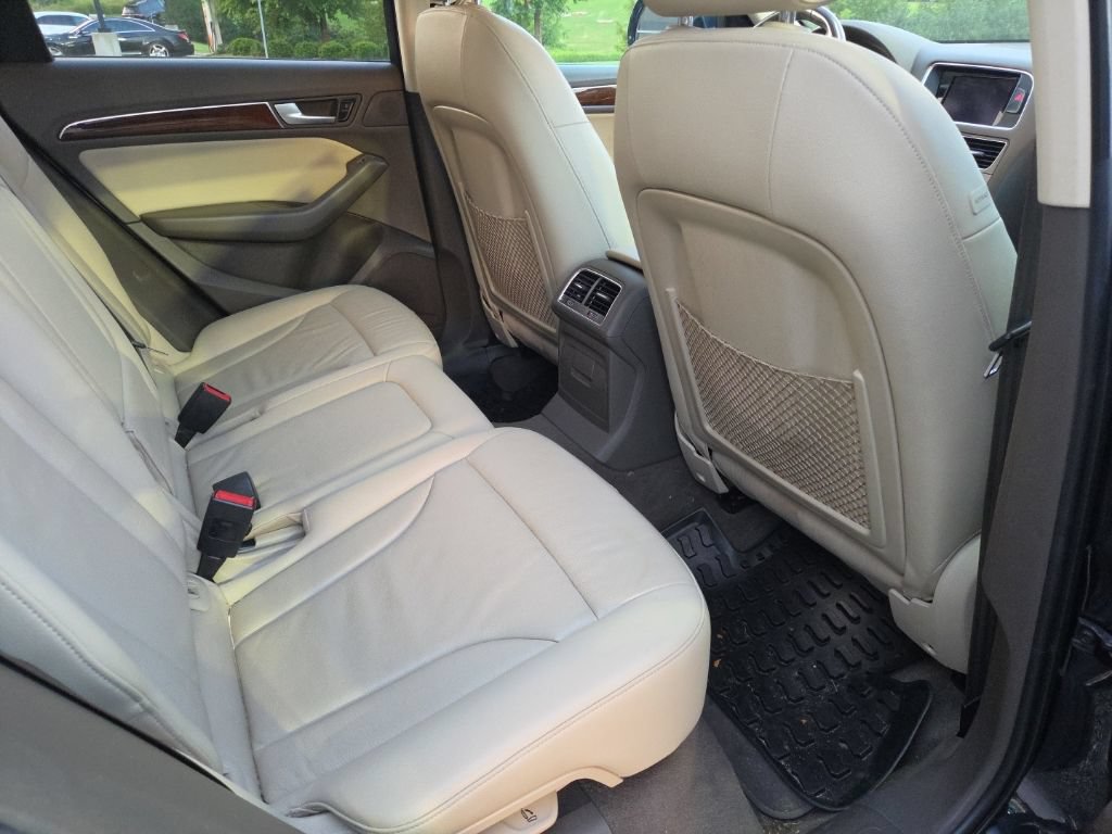 Used 2017 Audi Q5 2.0T Premium AWD/4WD image 11
