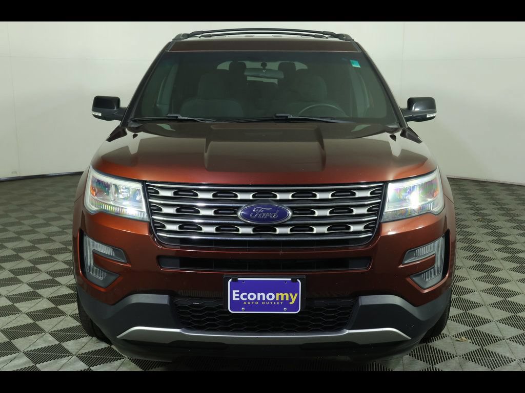 Used 2016 Ford Explorer XLT FWD image 14