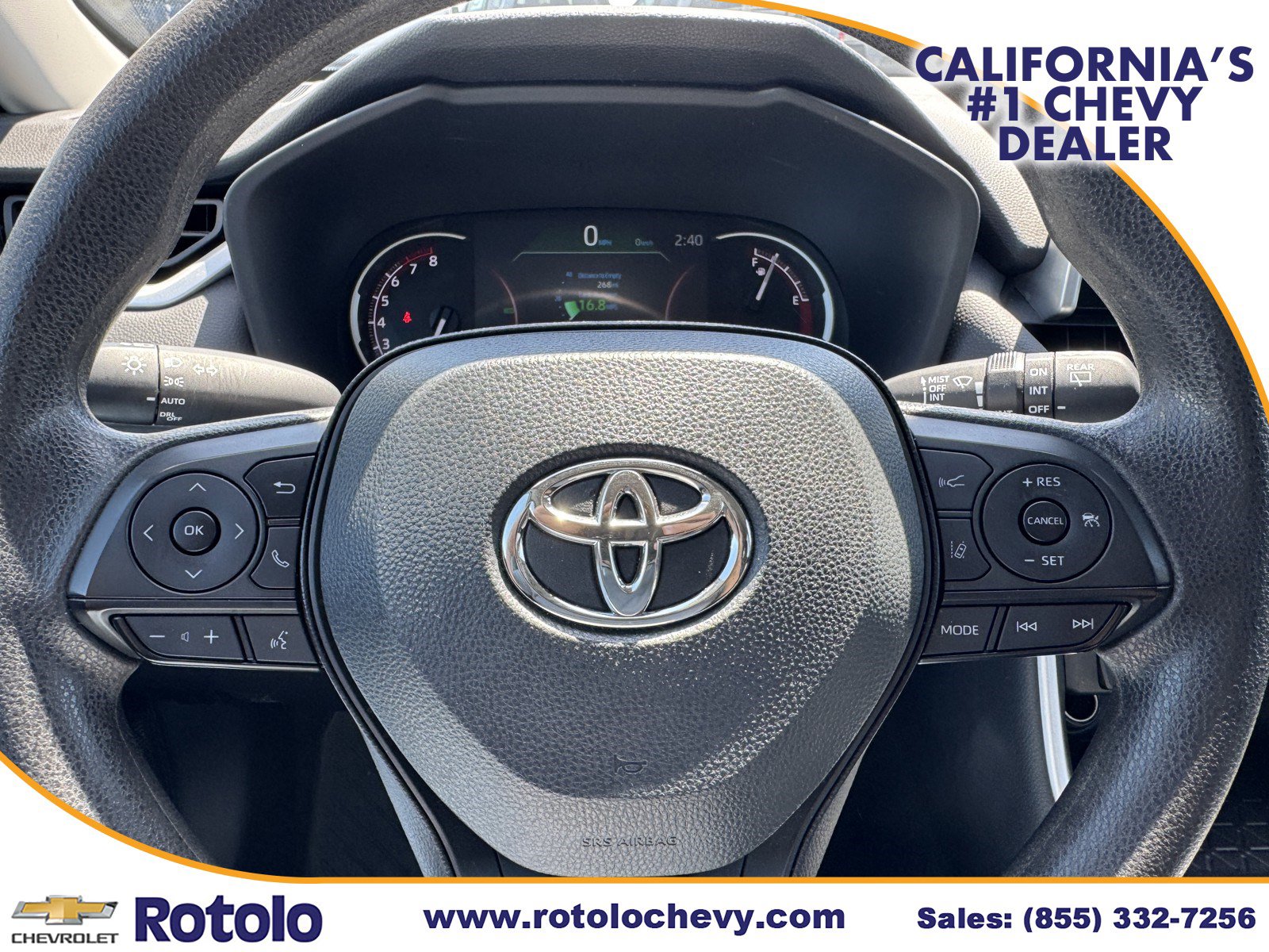 Used 2024 Toyota RAV4 XLE FWD image 24