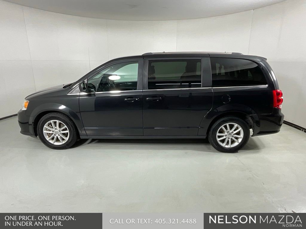 Used 2018 Dodge Grand Caravan SXT image 9