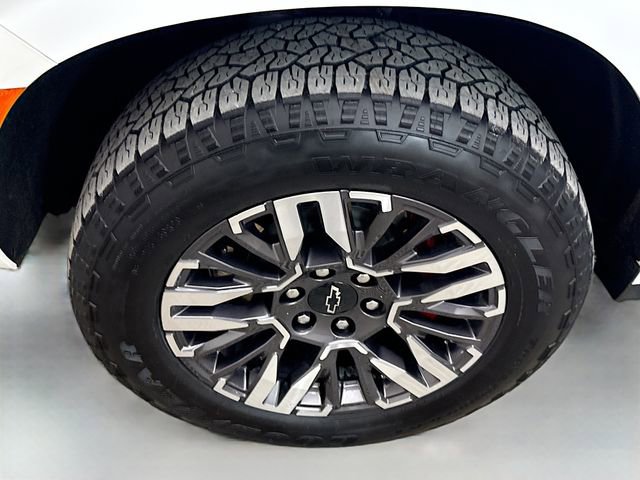 Used 2022 Chevrolet Tahoe Z71 w/ Z71 Off-Road Package image 36