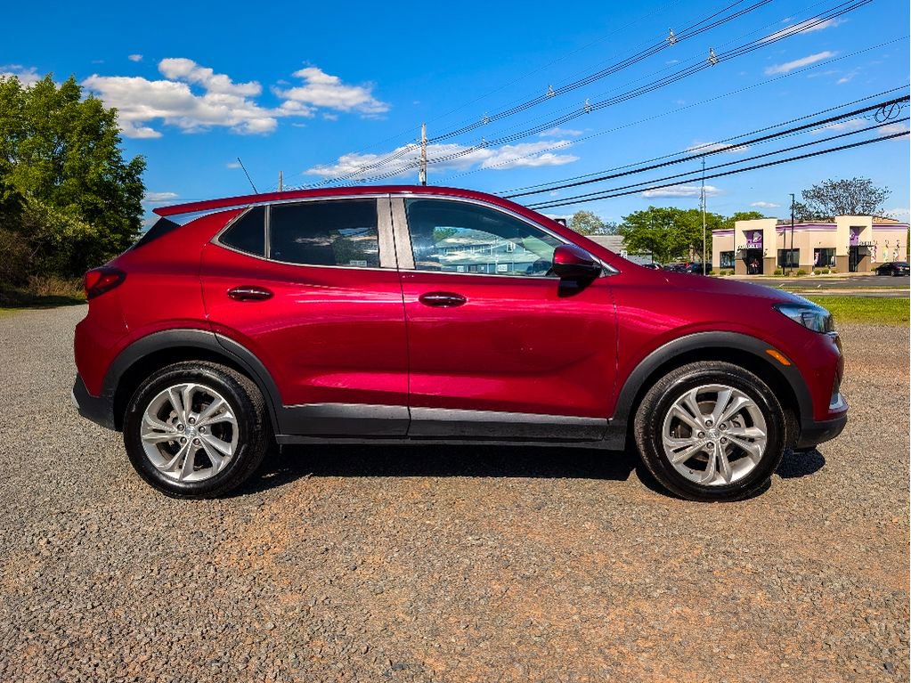 Used 2023 Buick Encore GX Preferred w/ Cold Weather Comfort Package FWD image 4