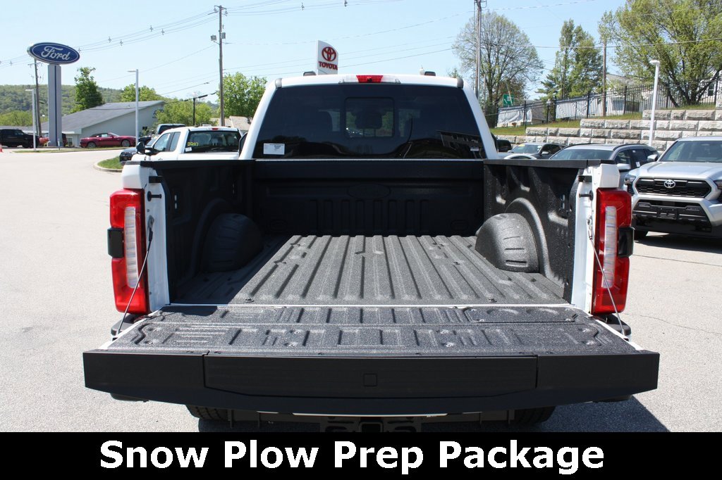 New 2025 Ford F350 Lariat w/ Lariat Ultimate Package image 6
