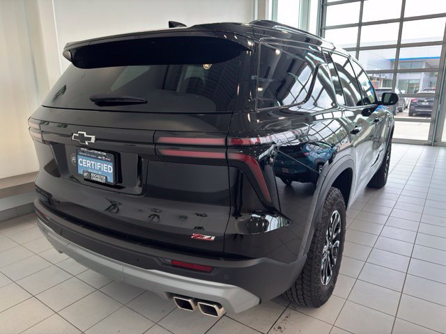 Certified 2025 Chevrolet Traverse Z71 w/ LPO, Floor Liner Package AWD/4WD image 44