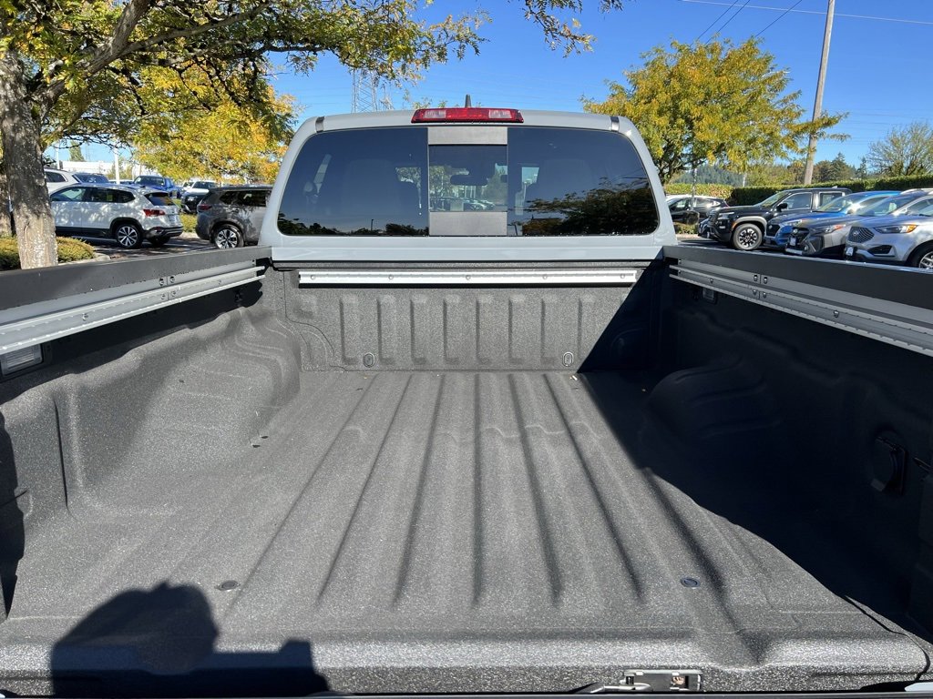 New 2026 Nissan Frontier PRO-4X w/ Pro-4x Convenience Package image 9