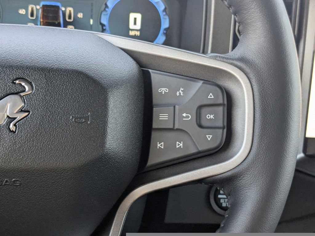 New 2025 Ford Bronco Badlands image 27