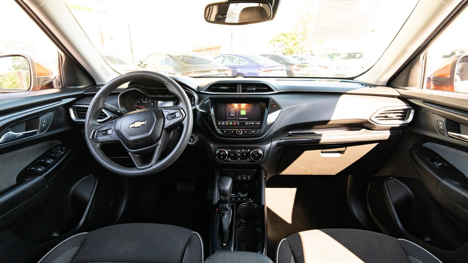 Used 2023 Chevrolet TrailBlazer LT w/ Convenience Package FWD image 25