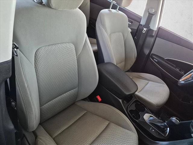 Used 2015 Hyundai Santa Fe GLS FWD image 19