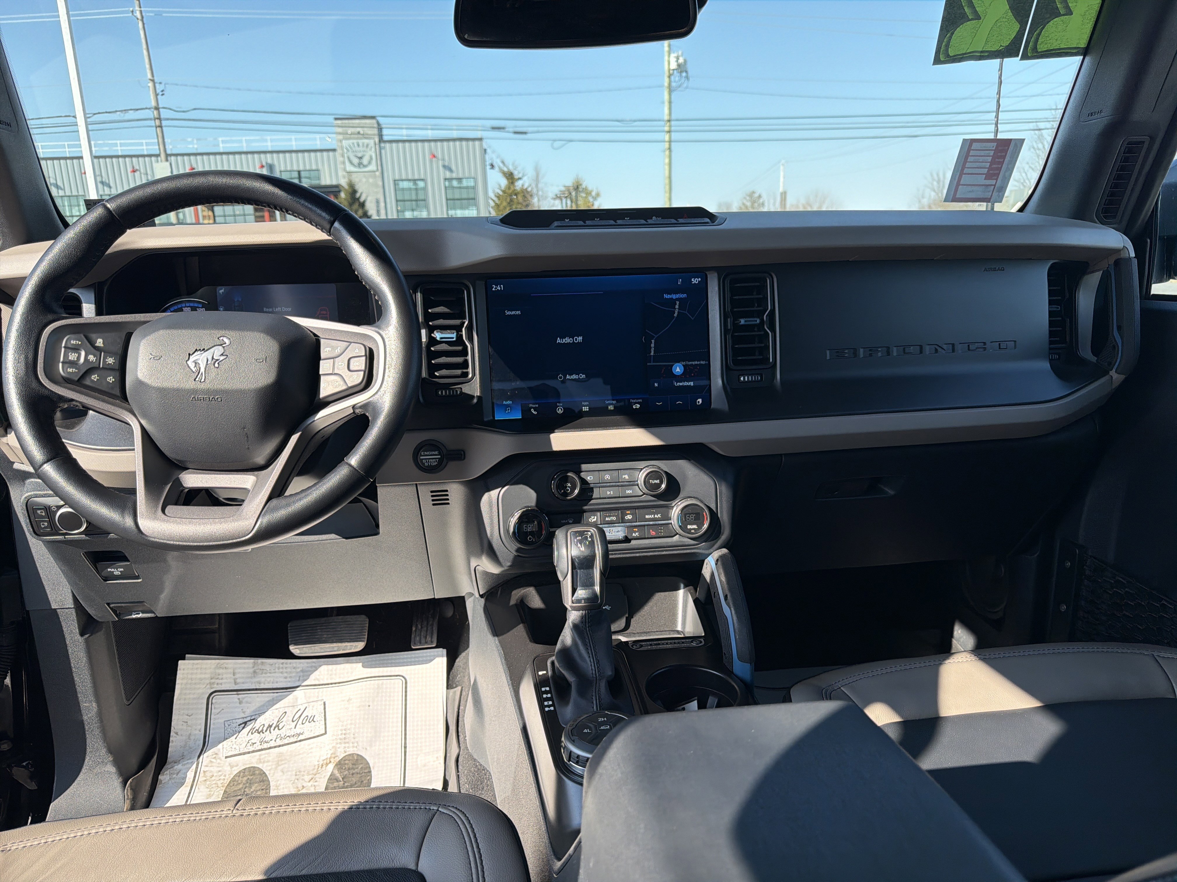 Used 2023 Ford Bronco Wildtrak image 14