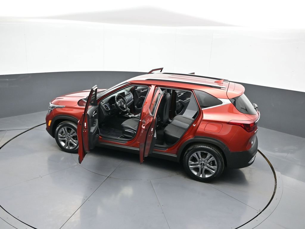 Certified 2022 Kia Seltos S image 43