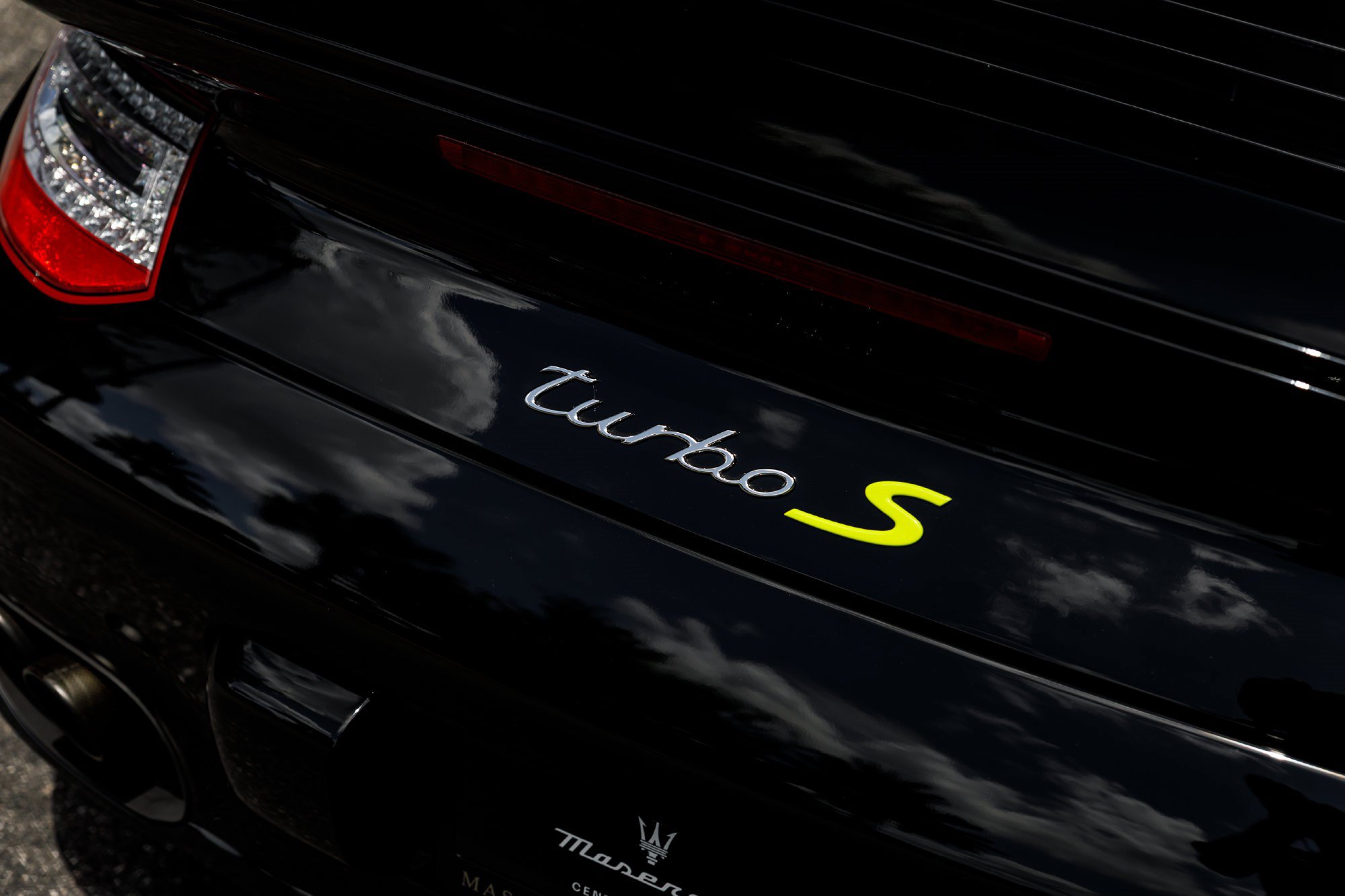 Used 2012 Porsche 911 Turbo S AWD/4WD image 48