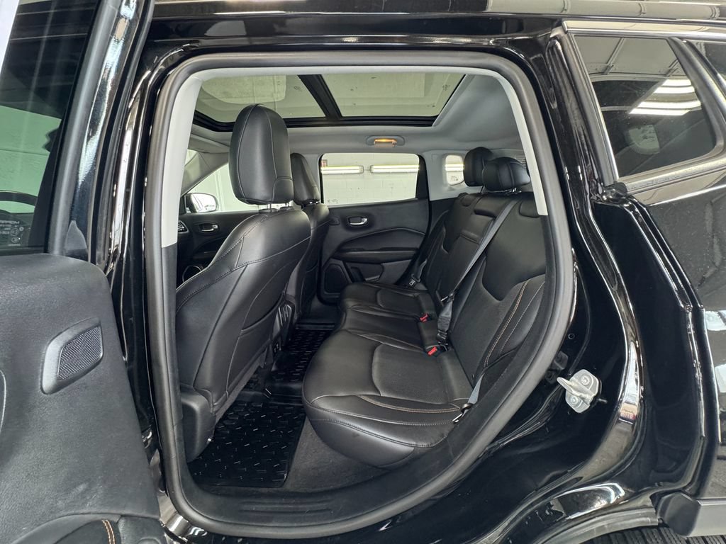 Used 2017 Jeep Compass Limited AWD/4WD image 20