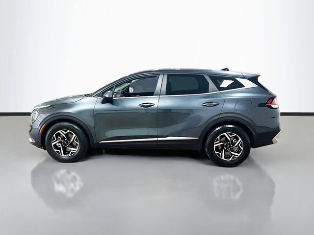 Certified 2024 Kia Sportage LX image 4