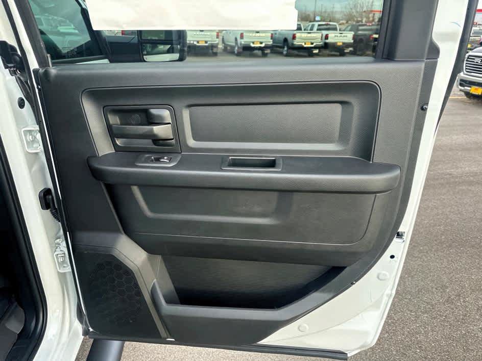 New 2026 RAM 3500 Tradesman AWD/4WD image 27