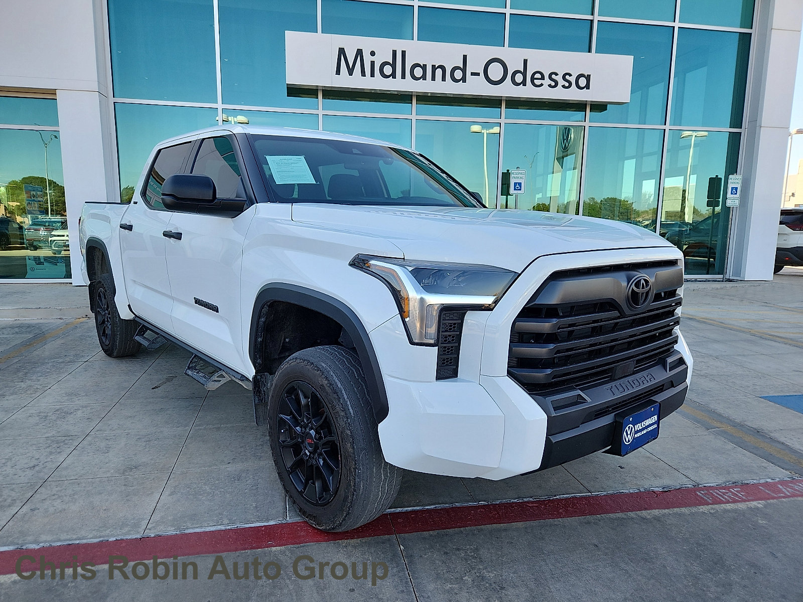 Used 2025 Toyota Tundra SR5 image 1