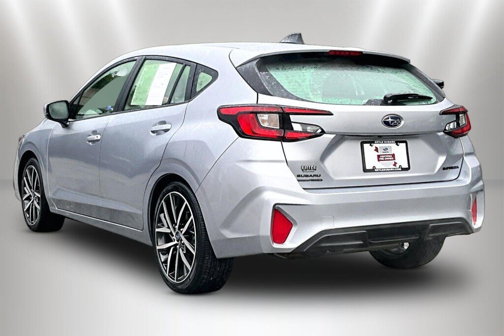Certified 2026 Subaru Impreza 2.0i Sport AWD/4WD image 4